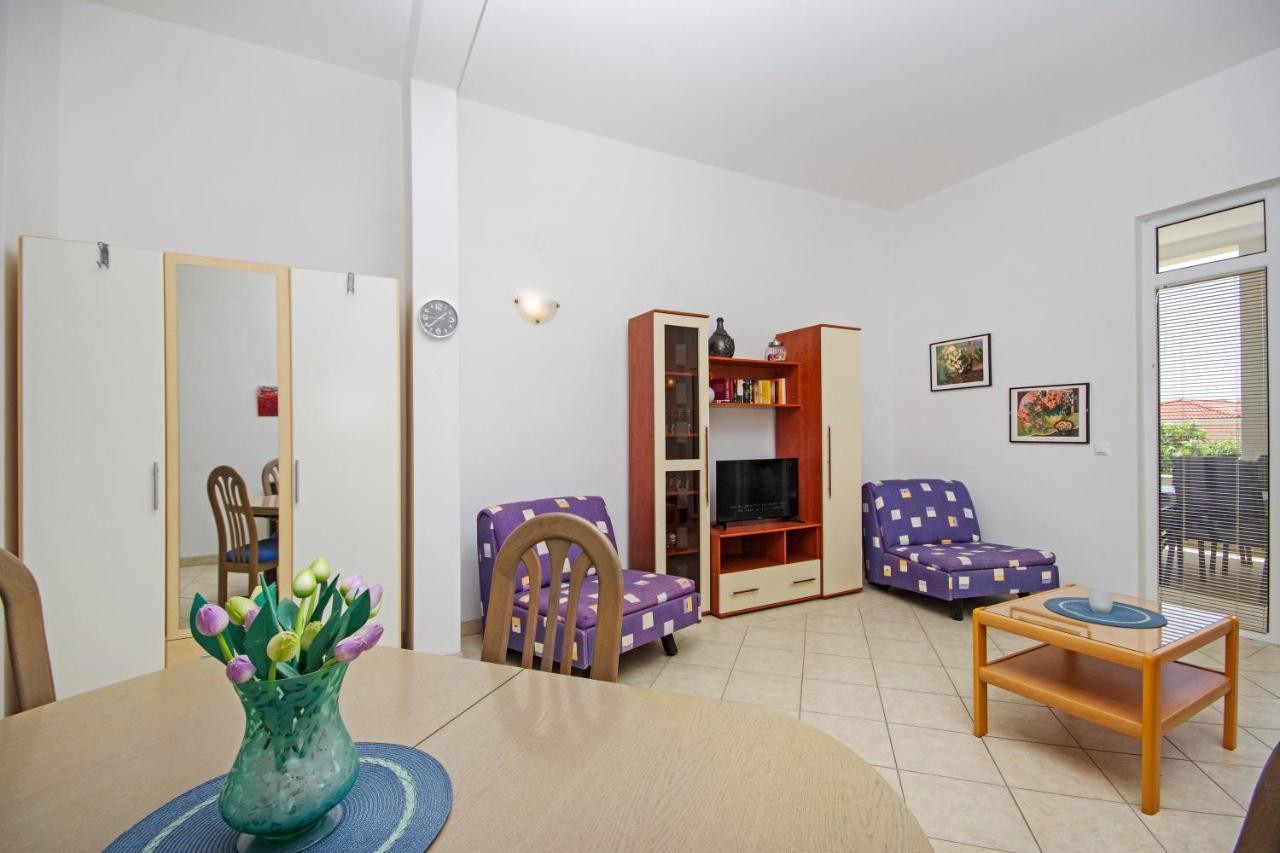מאקרסקה Matanovi Dvori Md Apartments מראה חיצוני תמונה